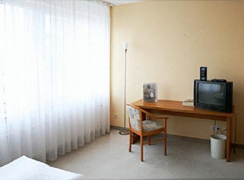 Vahrenwalder Hotel Hannover Hanôver Quarto foto